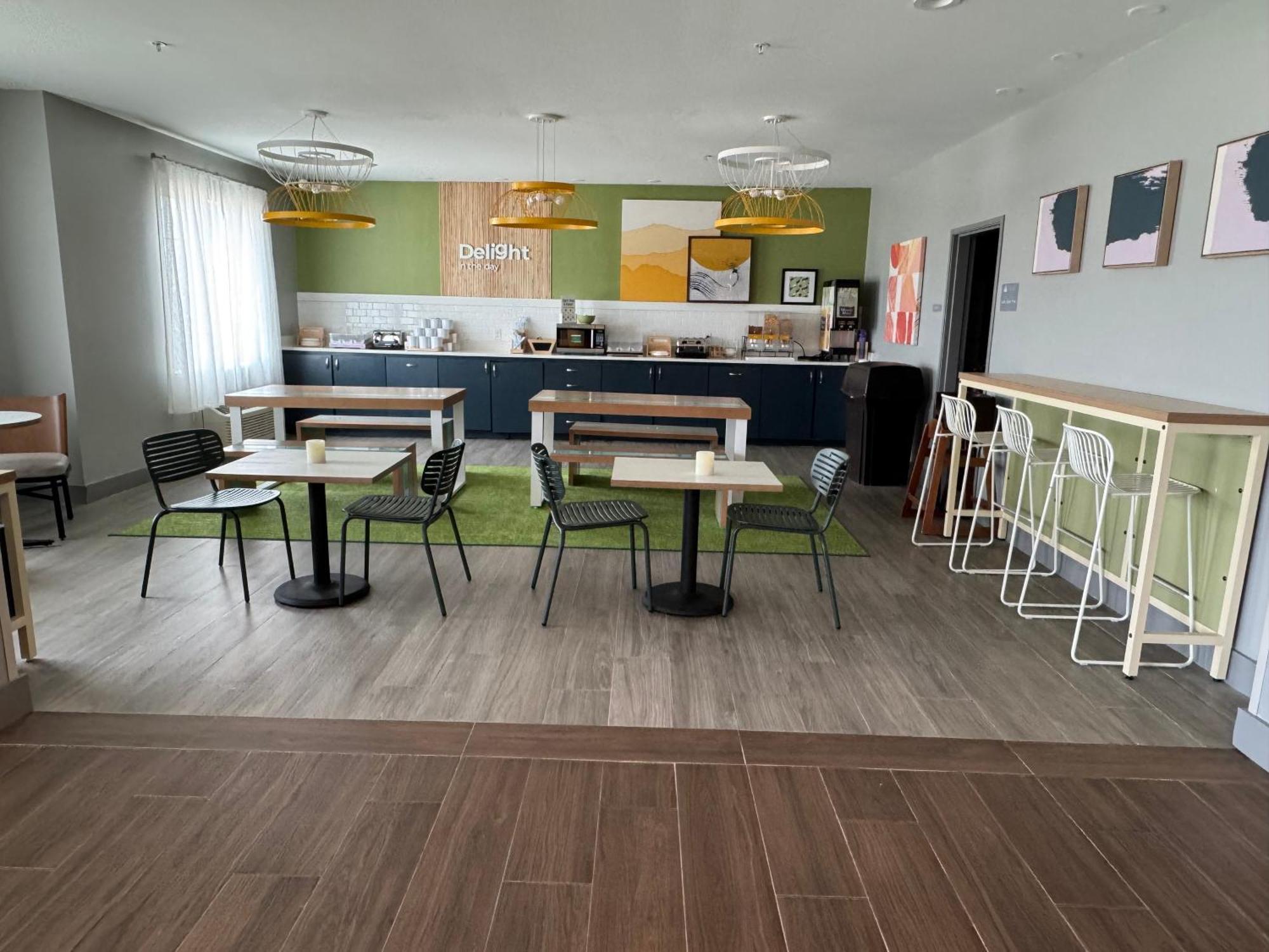 Spark By Hilton אופלוסס מראה חיצוני תמונה