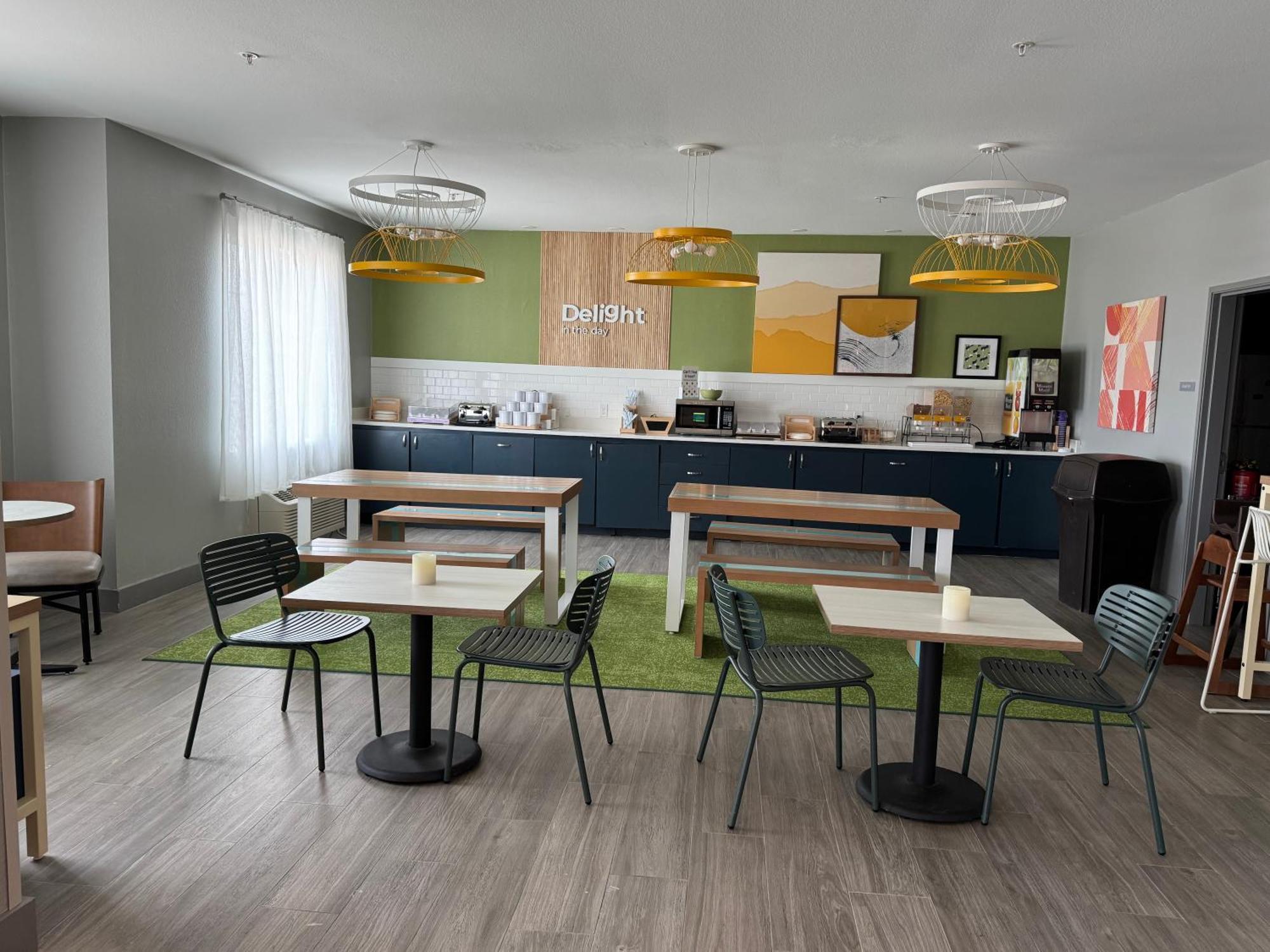Spark By Hilton אופלוסס מראה חיצוני תמונה